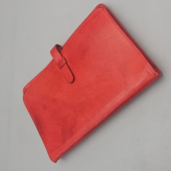 Vintage COACH Red Leather Planner  (With Original Booklet!) - Picture 7 of 16